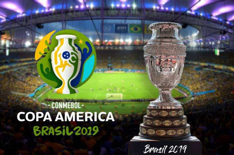 Copa America 2021 (tiếng Anh: 2021 Copa America) sẽ diễn ra tại Brazil từ ngày 11/6 đến ngày 10/7/2021.