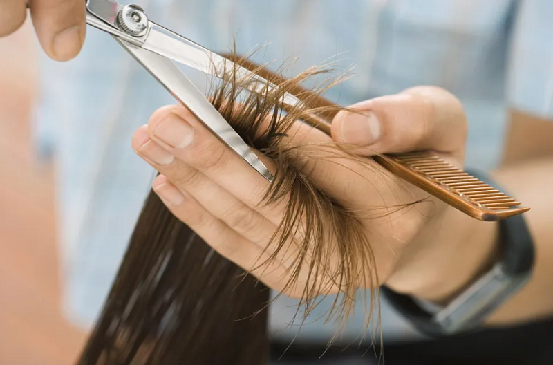 Người xưa thường tránh cắt tóc vào mùng 1 đầu tháng để giữ trọn vẹn dương khí và tài lộc.